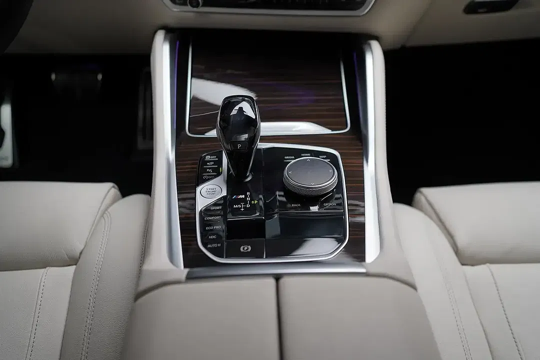 BMW X6 Comfort - Thumbnail 11
