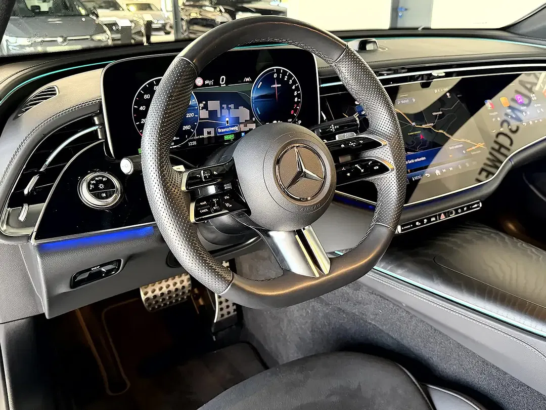 Mercedes-Benz E 300 AMG Line Night - Thumbnail 14