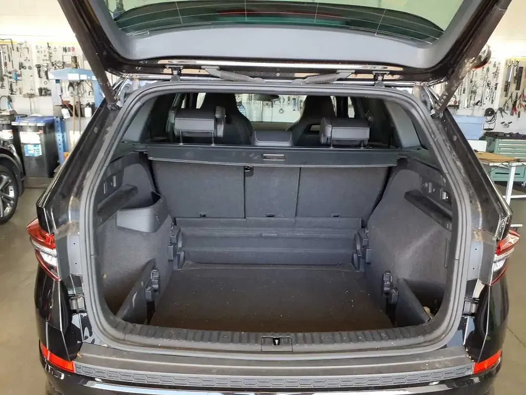 Skoda Kodiaq 2.0 TDI 4x4 Sportline - Thumbnail 10