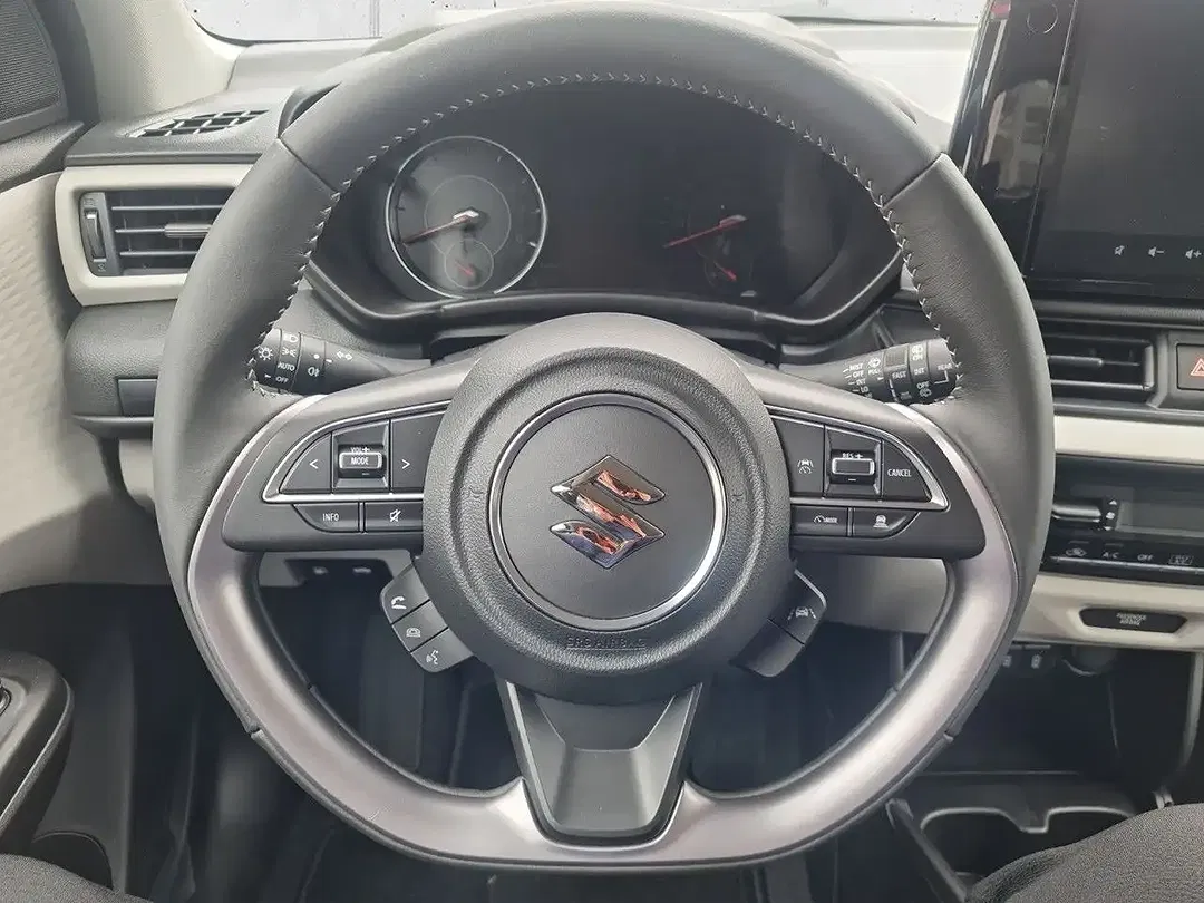 Suzuki Swift Hybrid 1.2 Comfort - Thumbnail 10