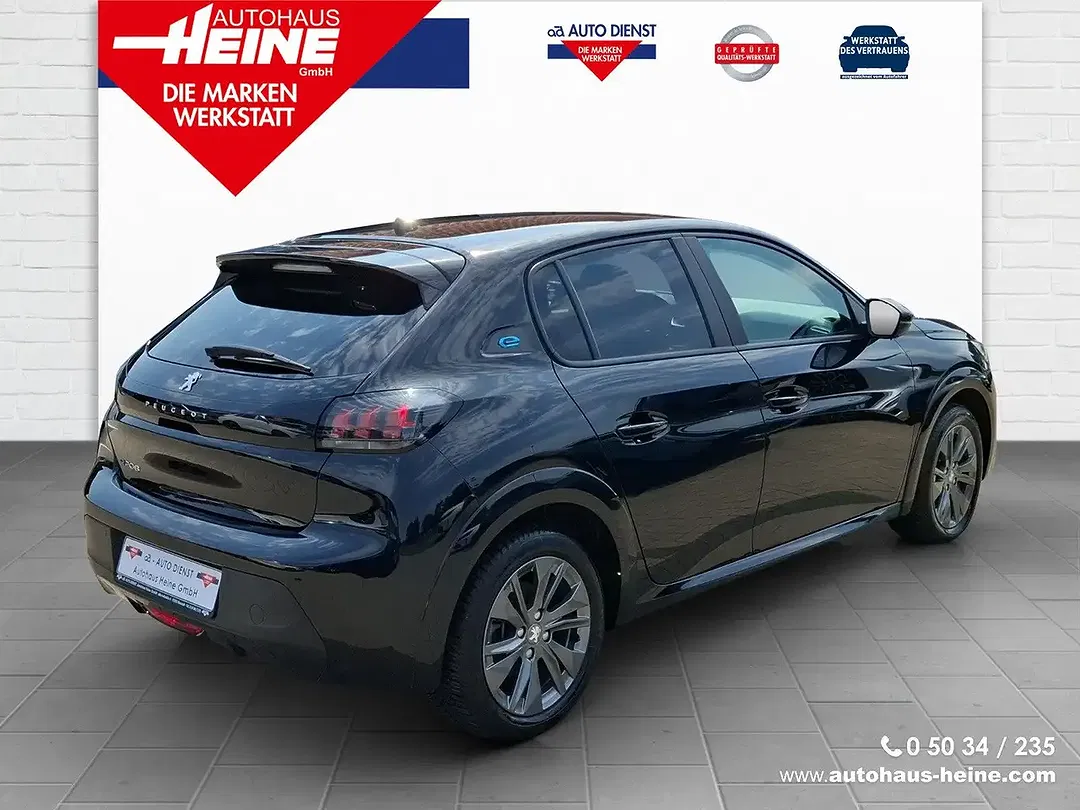 Peugeot 208 Active - Thumbnail 3