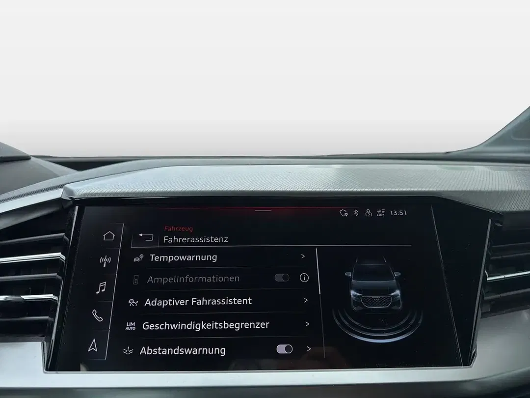 Audi Q4 e-tron 40 - Thumbnail 13