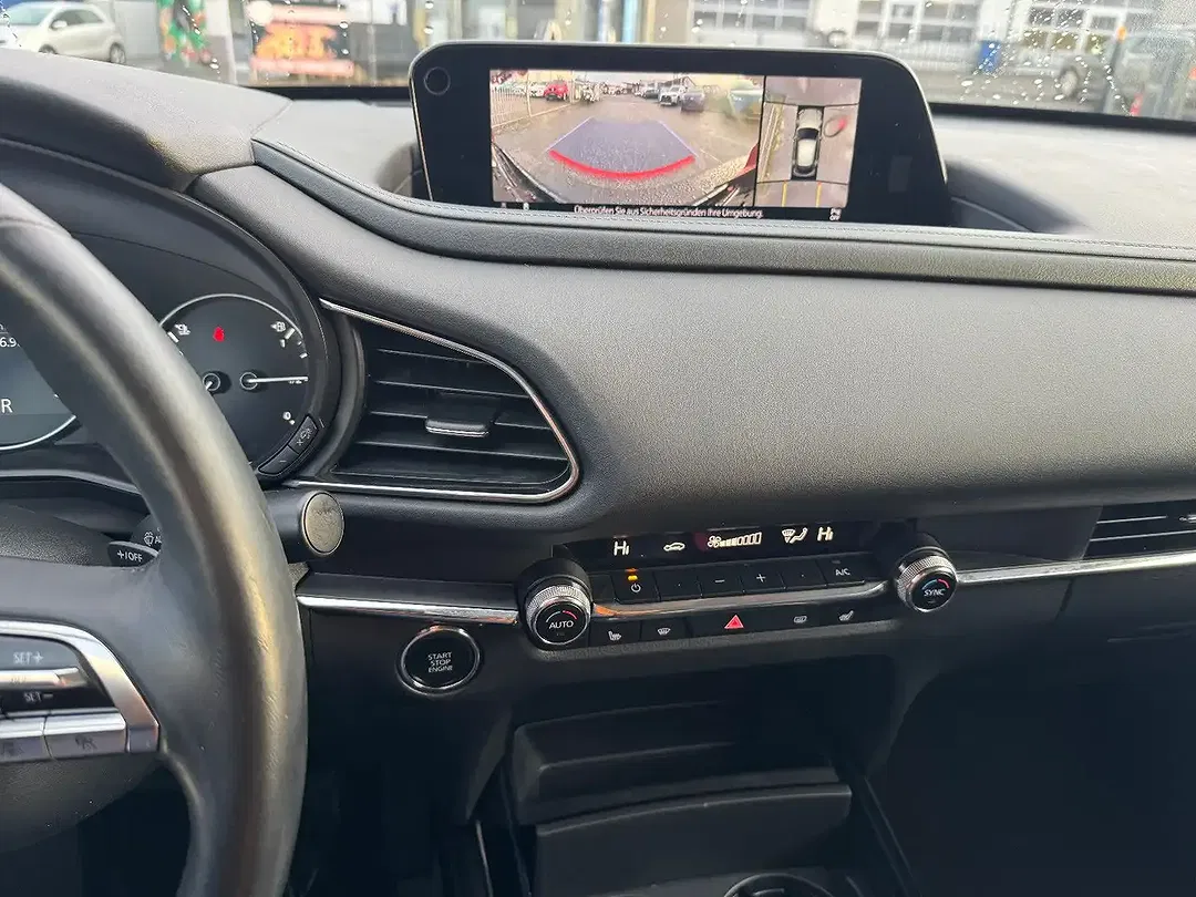 Mazda CX-30 - Thumbnail 11