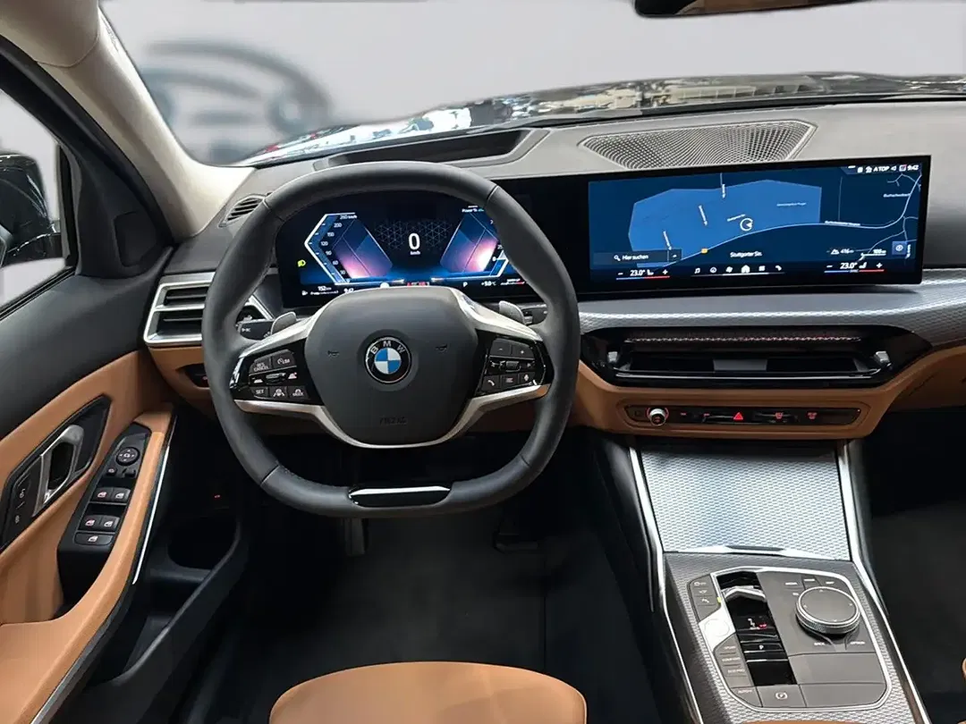 BMW 320 - Thumbnail 13