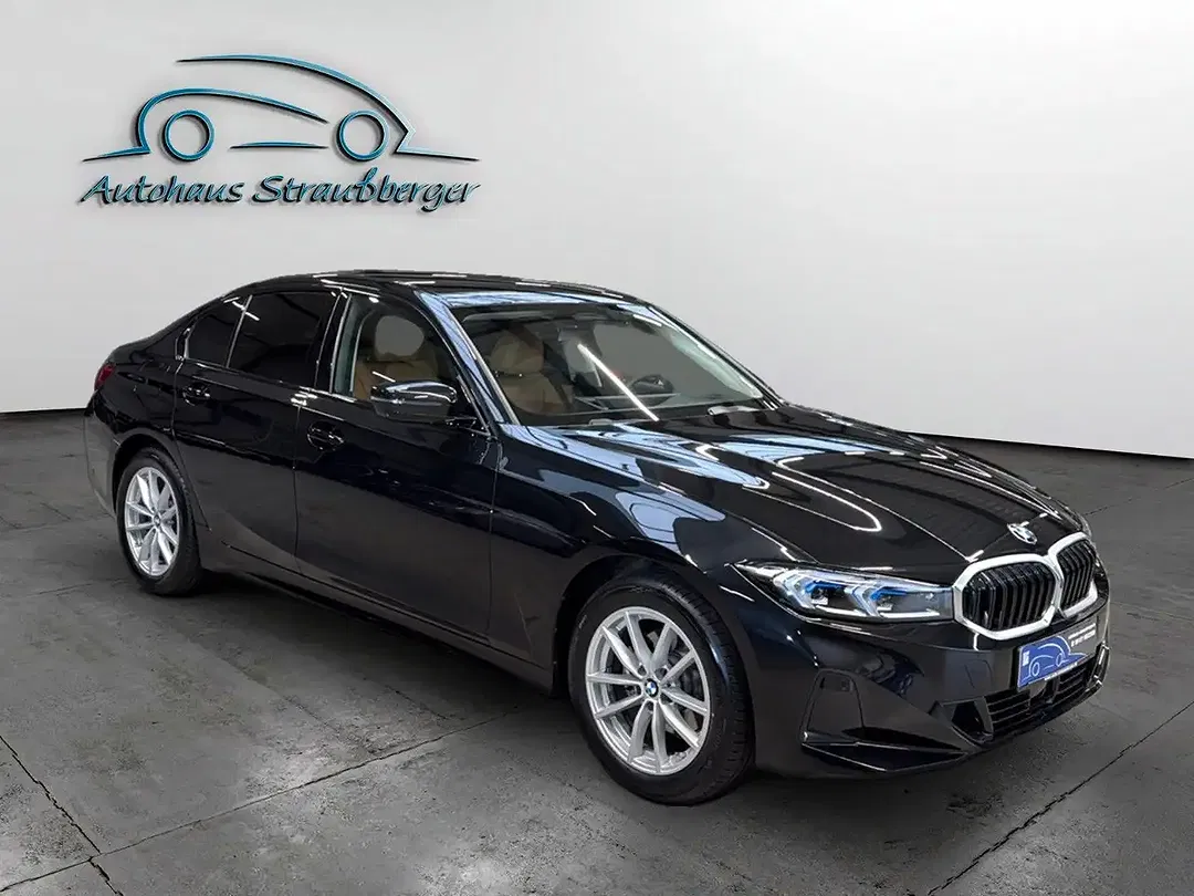 BMW 320 - Thumbnail 6