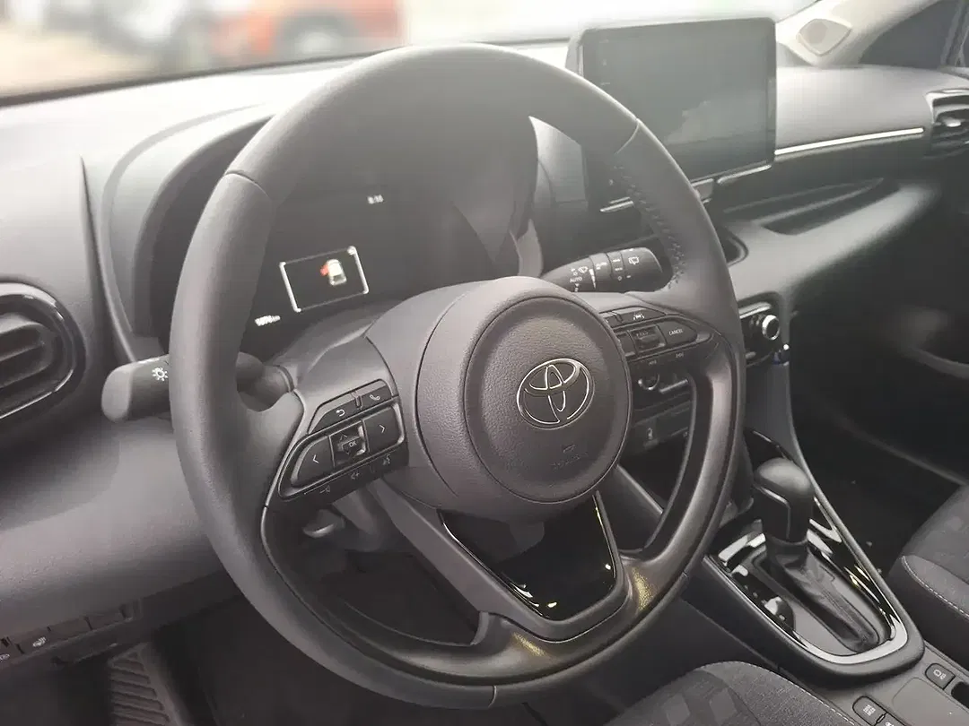 Toyota Yaris 1.5 VVT-i Hybrid Active - Thumbnail 11
