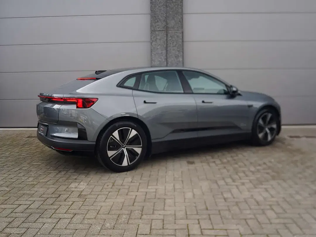Polestar 4 100 kWh Long Range Single Motor Pilot Plus - Thumbnail 13