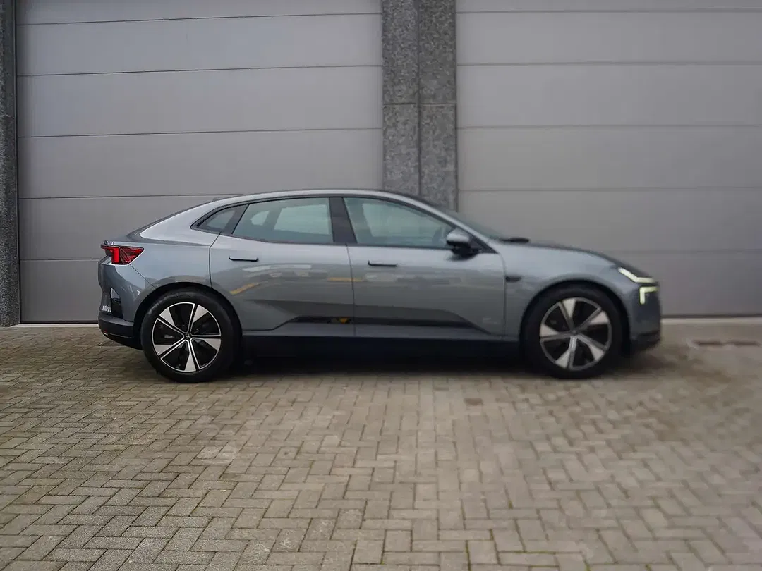 Polestar 4 100 kWh Long Range Single Motor Pilot Plus - Thumbnail 14