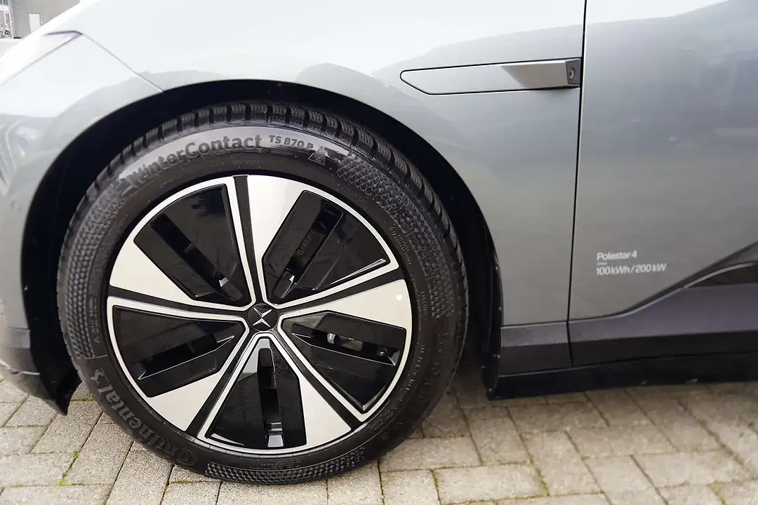 Polestar 4 100 kWh Long Range Single Motor Pilot Plus - Thumbnail 42