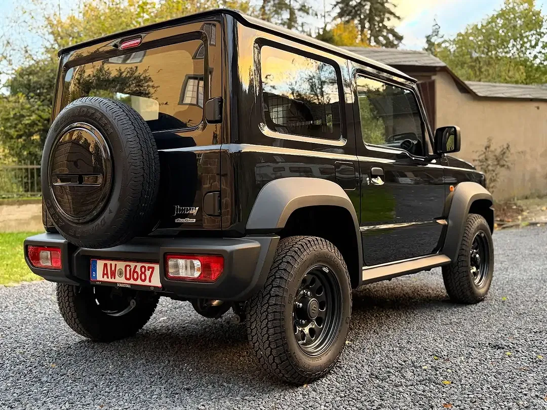 Suzuki Jimny 1.5 AllGrip Comfort - Thumbnail 17