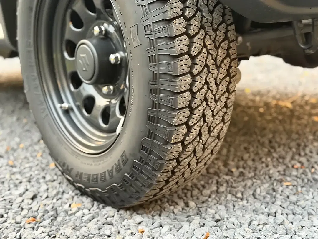 Suzuki Jimny 1.5 AllGrip Comfort - Thumbnail 18