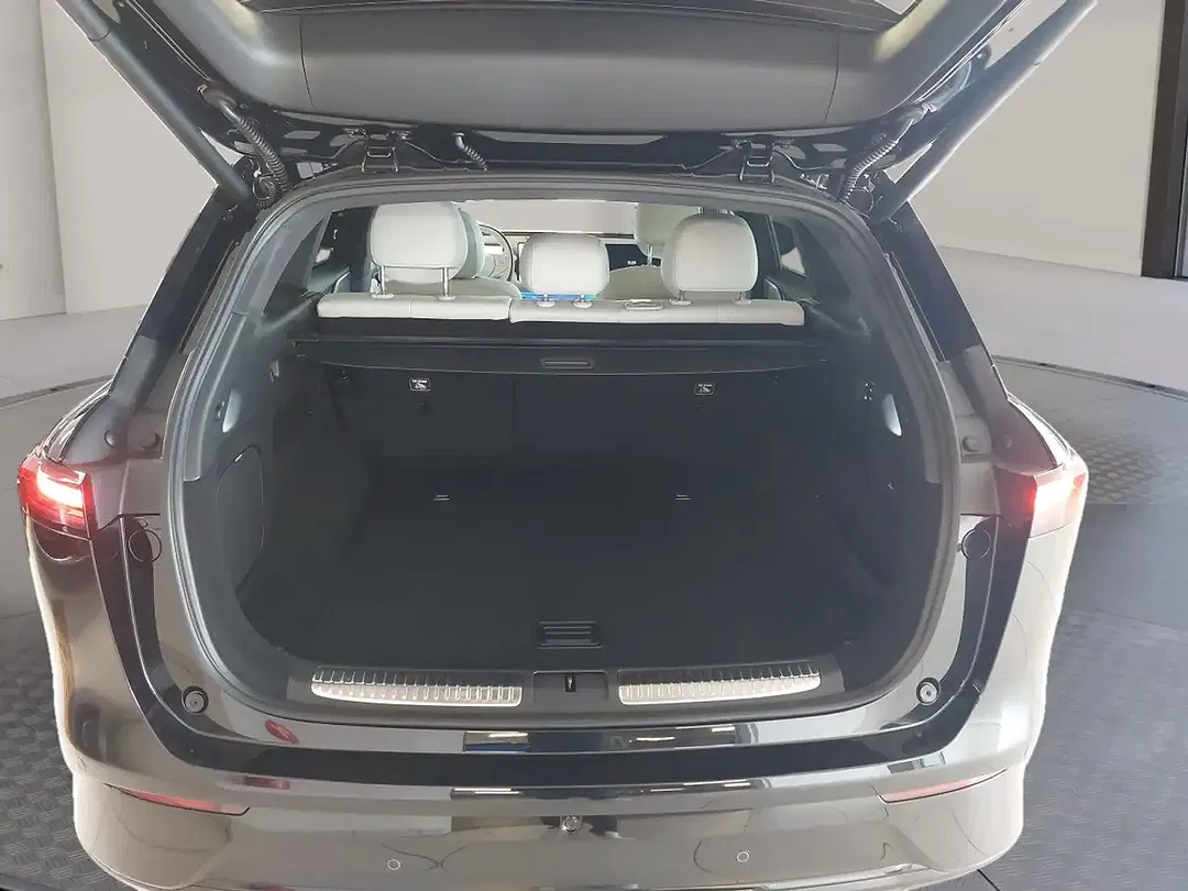 Xpeng G9 AWD Performance - Thumbnail 12