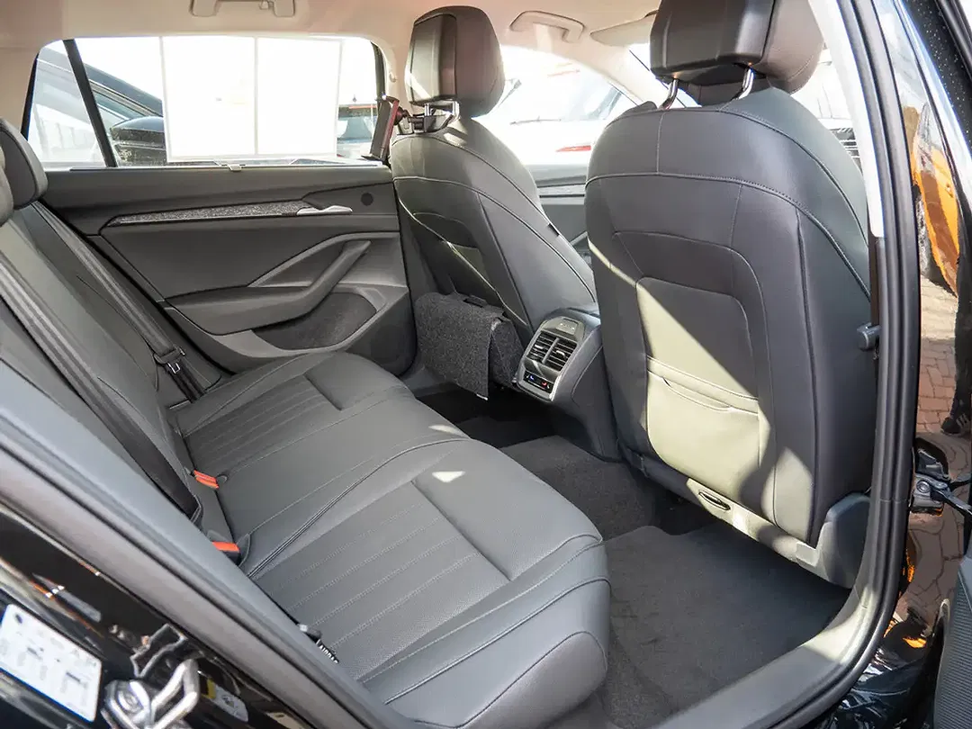 Skoda Superb 2.0 TDI 4x4 Combi Selection - Thumbnail 4