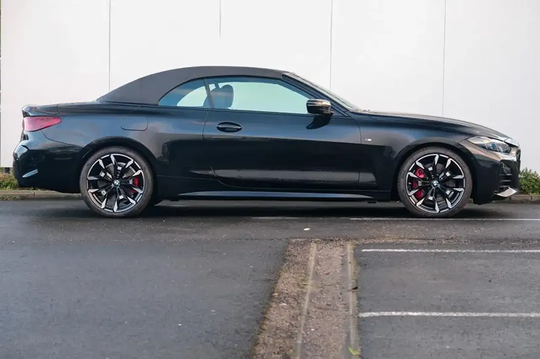 BMW 420 M Convertible Sport Pro - Thumbnail 8