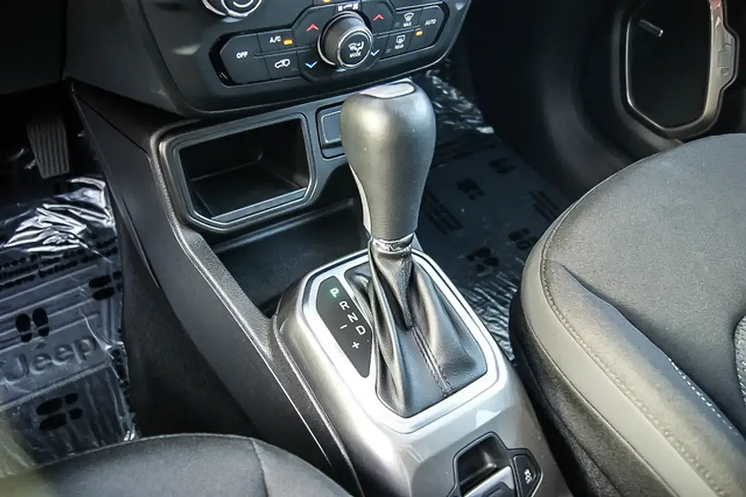 Jeep Renegade 1.3 T-GDI Limited - Thumbnail 10