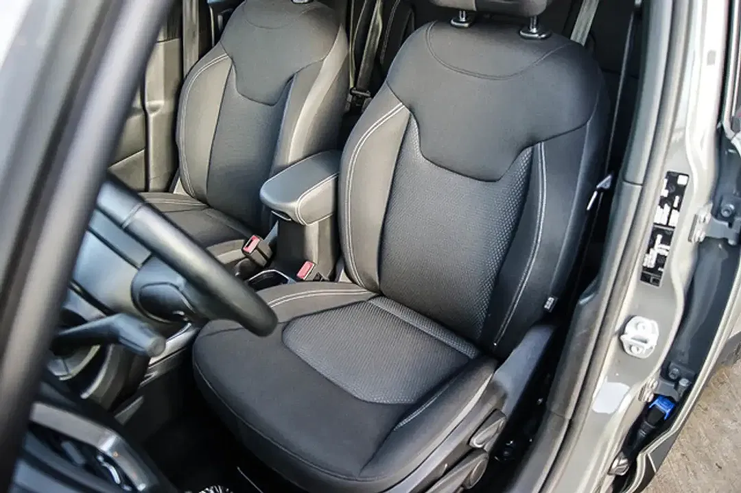 Jeep Renegade 1.3 T-GDI Limited - Thumbnail 14