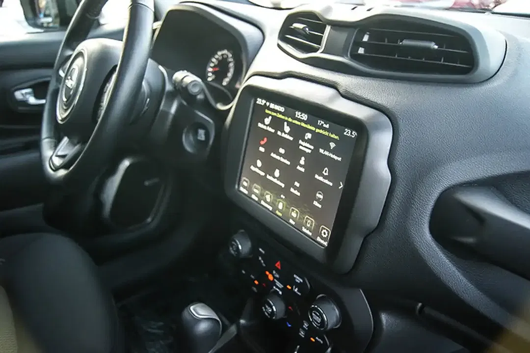 Jeep Renegade 1.3 T-GDI Limited - foto 15