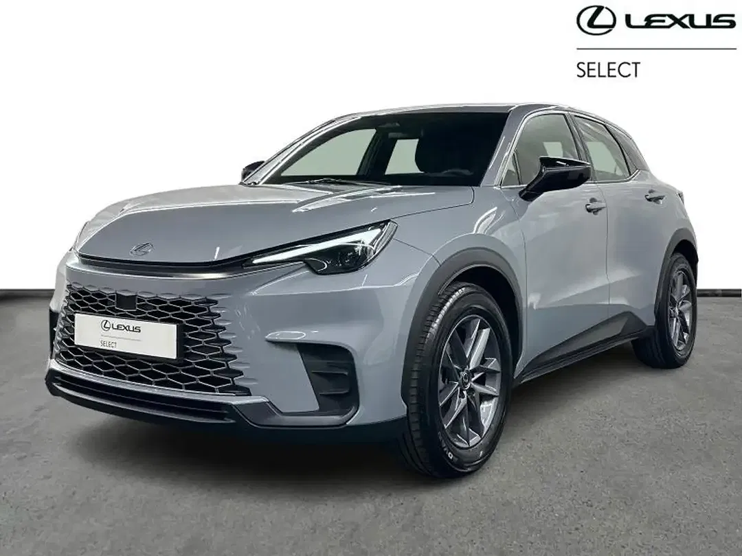 Lexus LBX - foto 1
