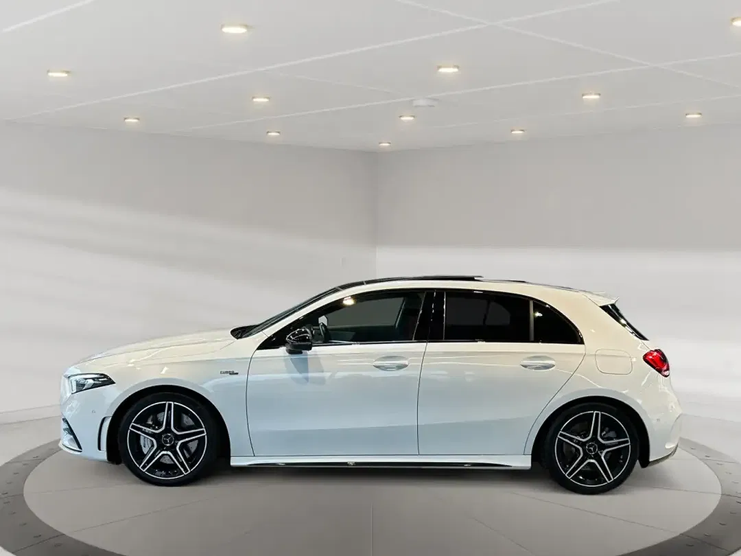 Mercedes-Benz A 35 AMG 4MATIC MBUX Burmester Night - Thumbnail 3