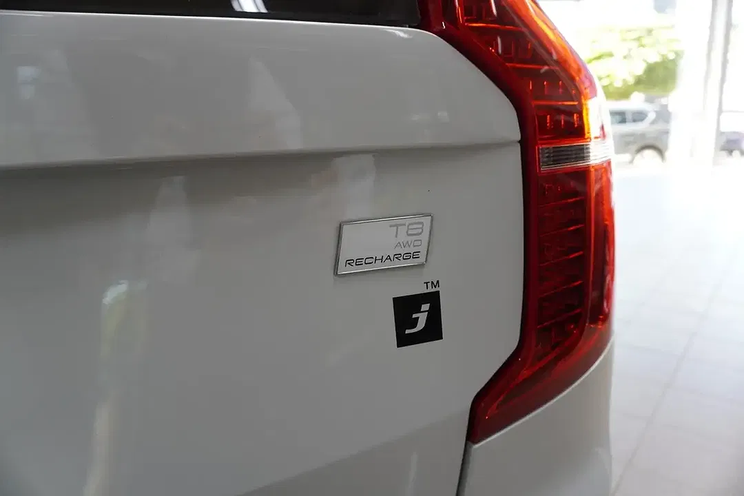 Volvo XC90 T8 AWD Inscription Expression - Thumbnail 8