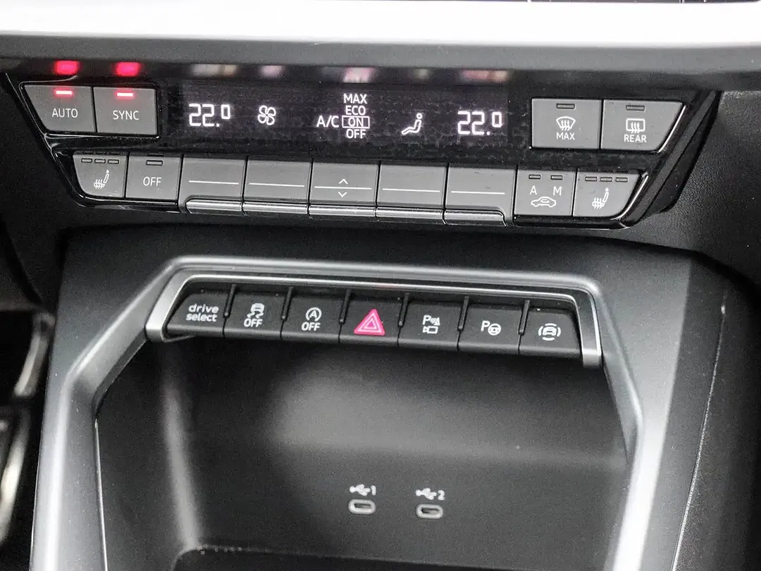 Audi A3 35 TFSI - Thumbnail 8
