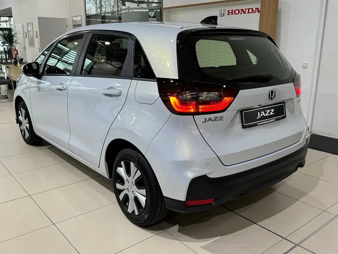 Honda Jazz 1.5 Hybrid - Thumbnail 3