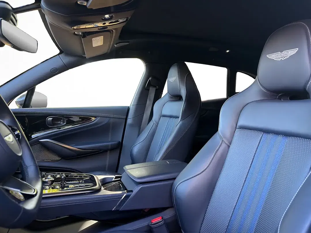 Aston Martin DBX 707 - Thumbnail 9