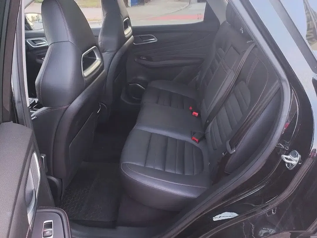 MG HS 1.5 AUT Luxury - Thumbnail 13