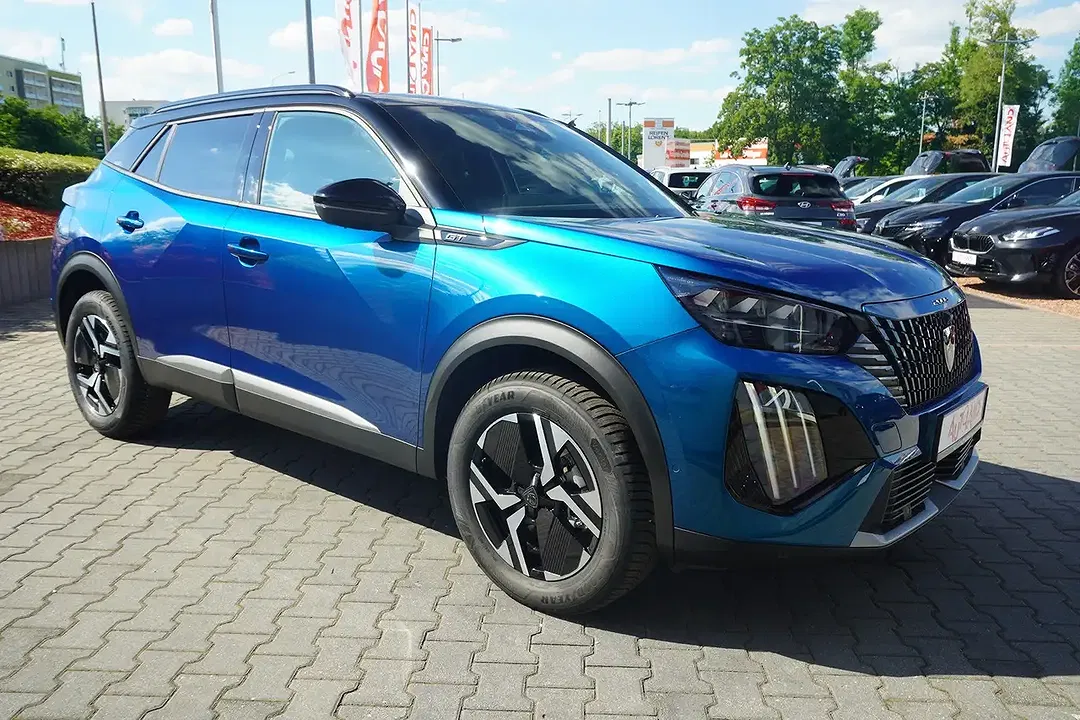 Peugeot 2008 145 AUT Hybrid GT - Thumbnail 5