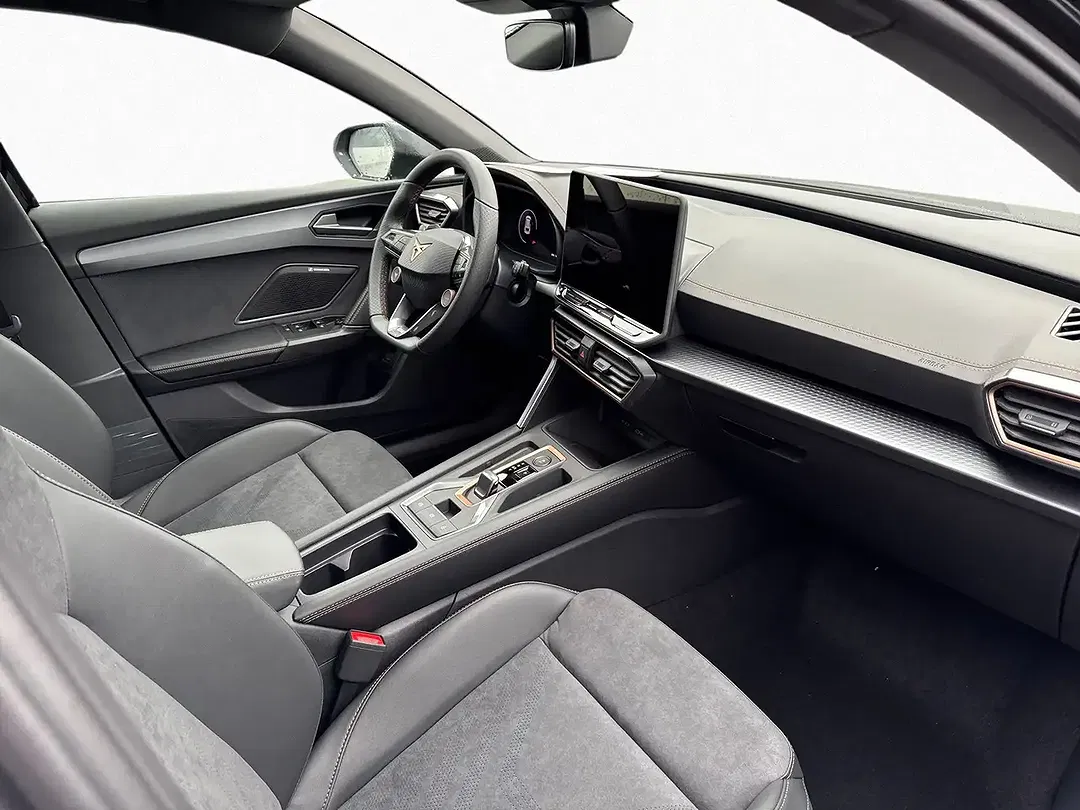 CUPRA Leon 2.0 TSI DSG 4Drive VZ - Thumbnail 5