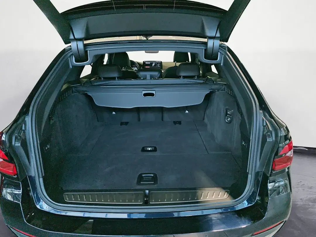 BMW 520 AUT Touring M Sport Business - Thumbnail 14