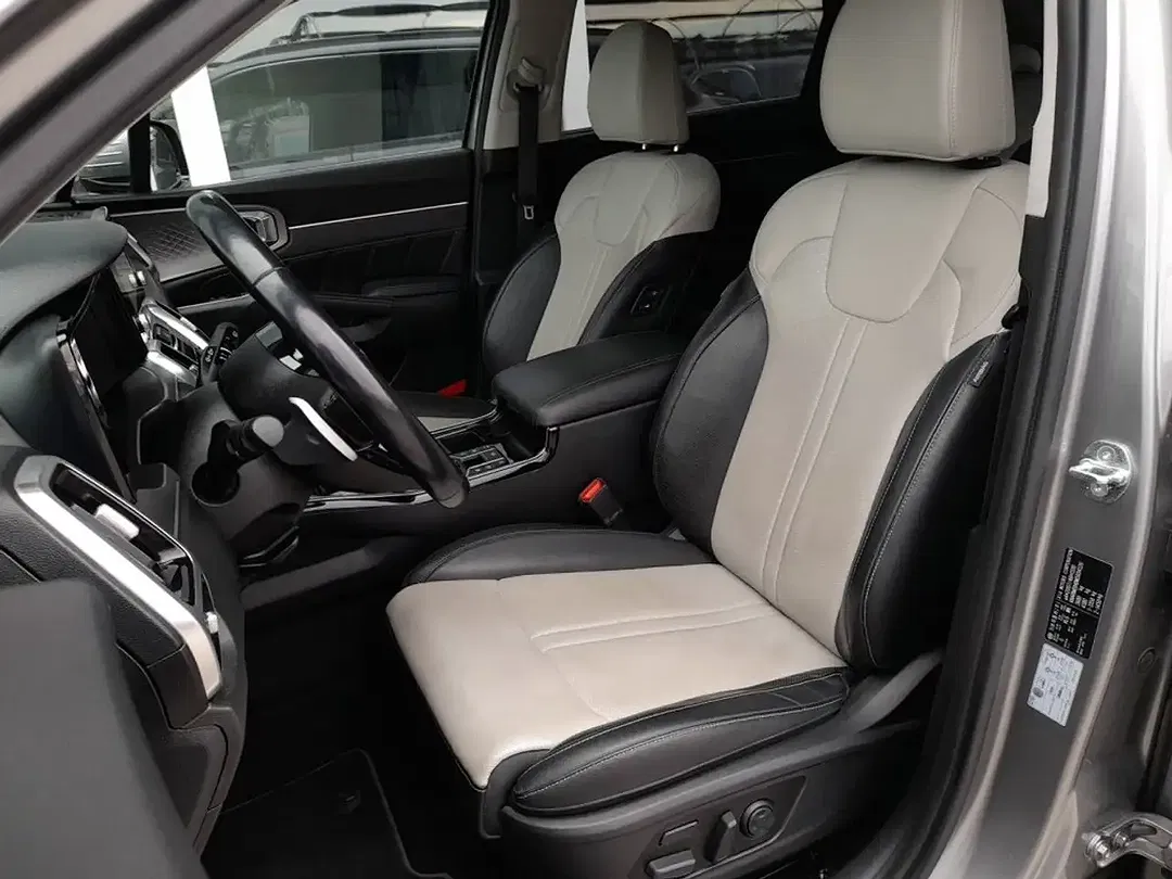 Kia Sorento PHEV 4WD - Thumbnail 10