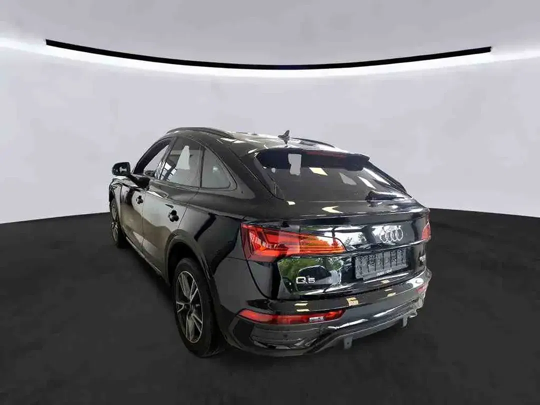 Audi Q5 50 TDI quattro Sportback S line - Thumbnail 4