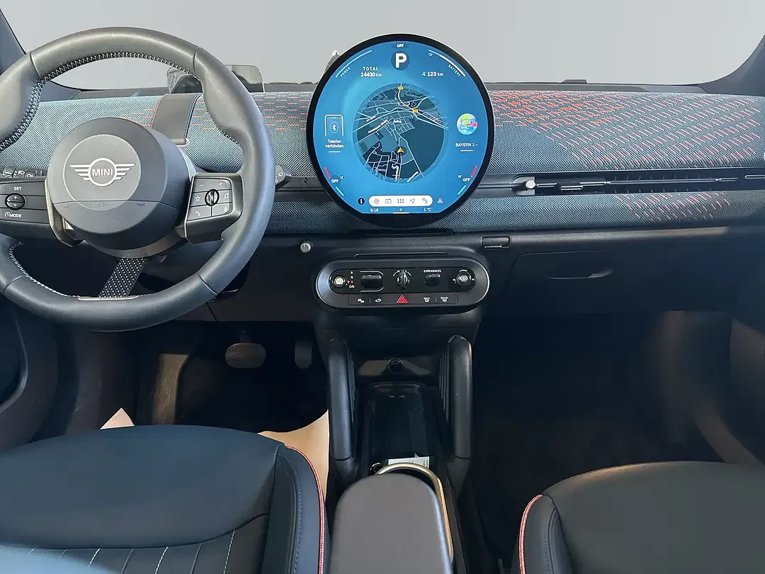 MINI Aceman E Favoured Trim - Thumbnail 13