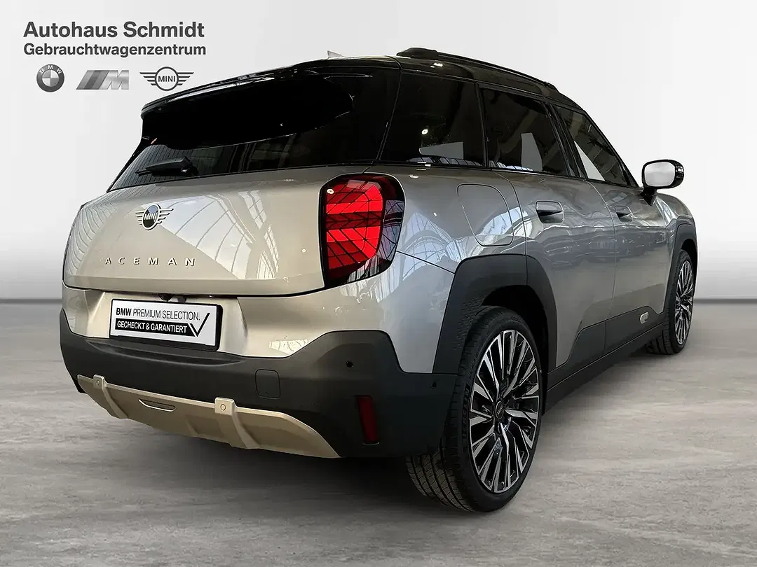 MINI Aceman E Favoured Trim - Thumbnail 5