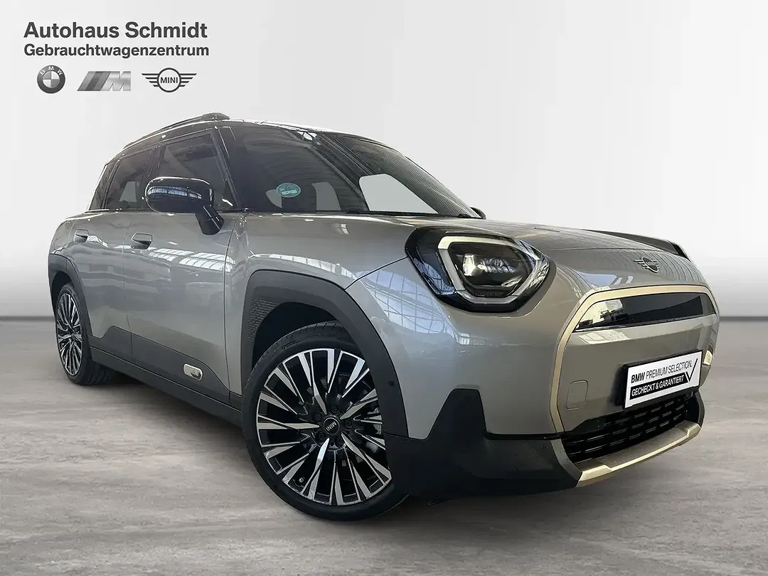 MINI Aceman E Favoured Trim - Thumbnail 6