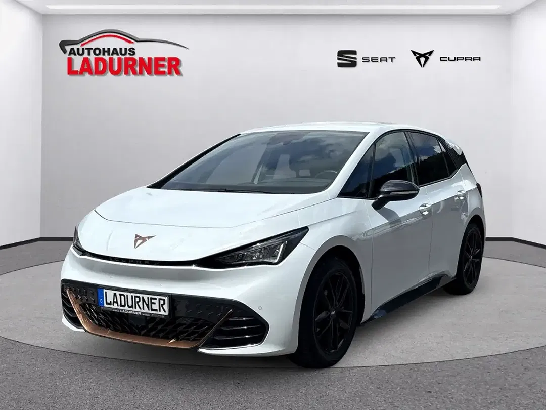 CUPRA Born - Thumbnail 1