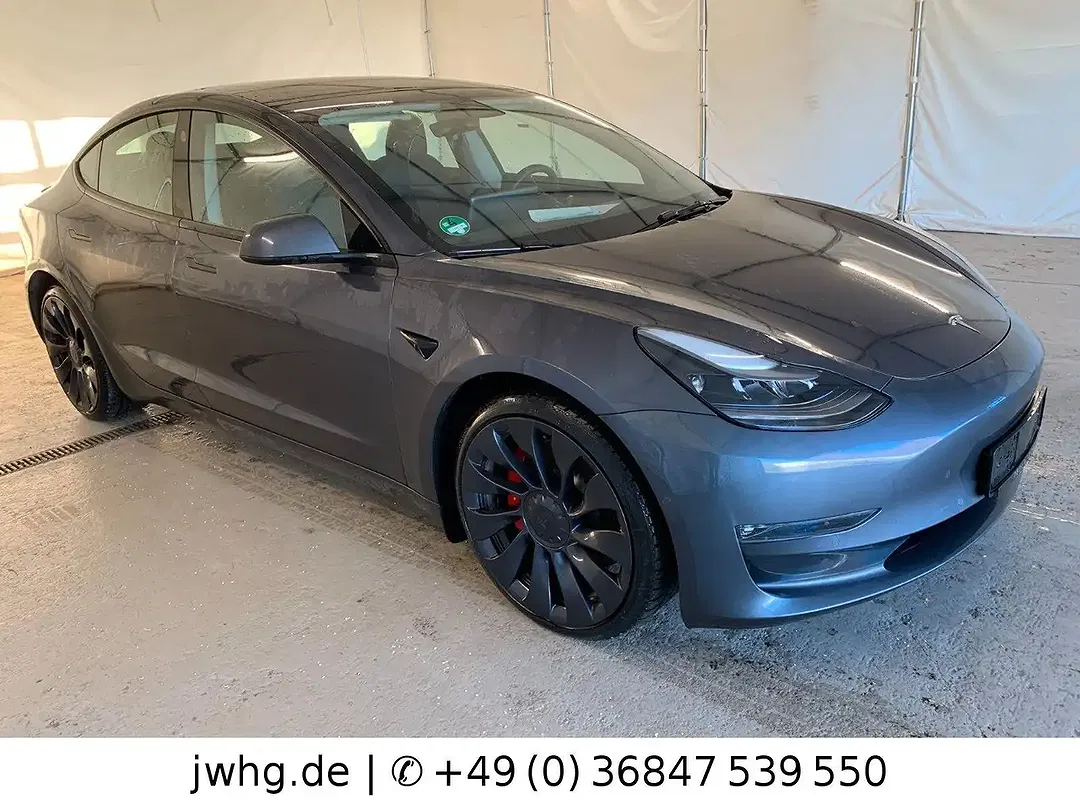 Tesla Model 3 AWD Dual Motor Performance - foto 2