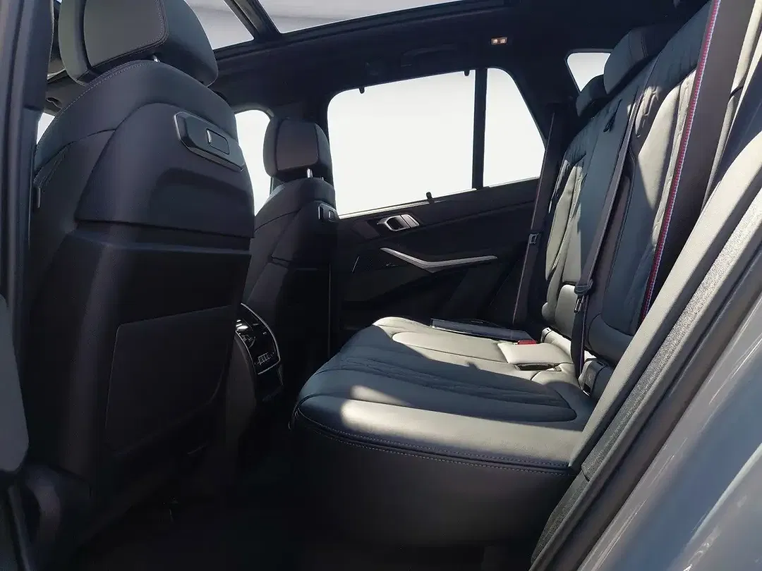 BMW X5 xDrive M Sport - Thumbnail 14