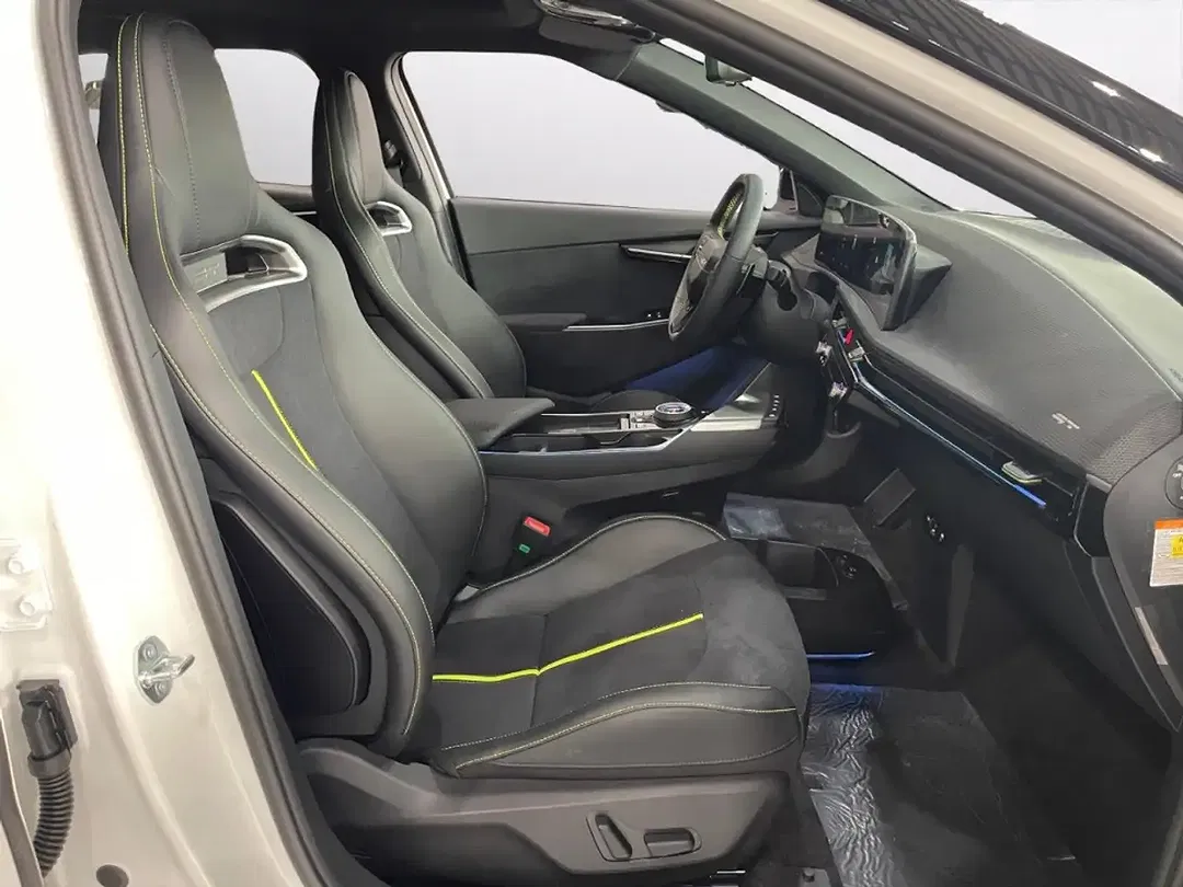 Kia EV6 84 kWh AWD GT - Thumbnail 8