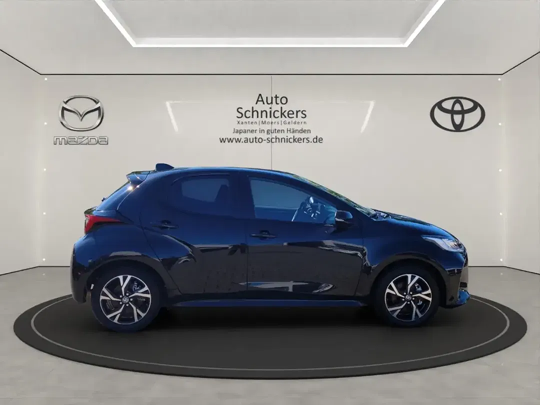 Toyota Yaris Hybrid Teamplayer - Thumbnail 5