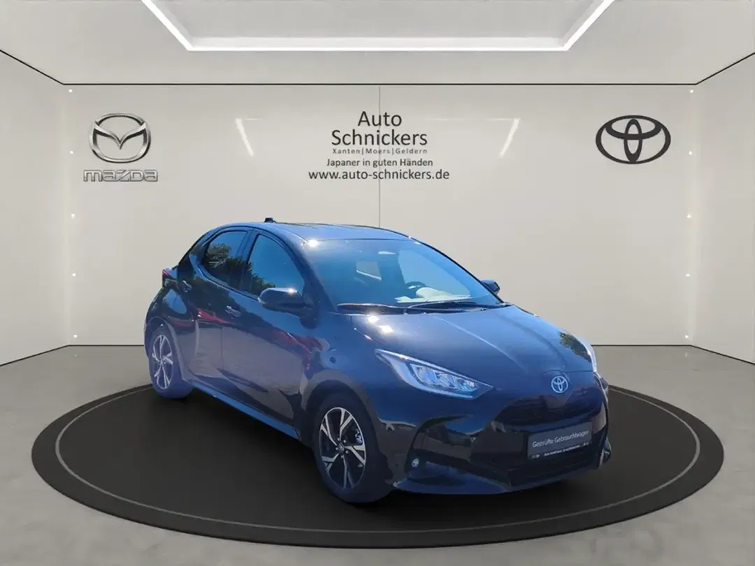 Toyota Yaris Hybrid Teamplayer - Thumbnail 6