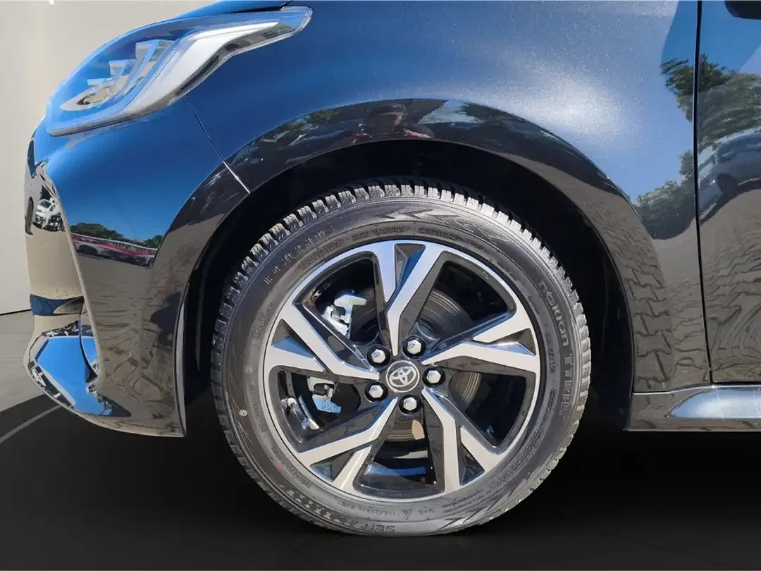 Toyota Yaris Hybrid Teamplayer - Thumbnail 8