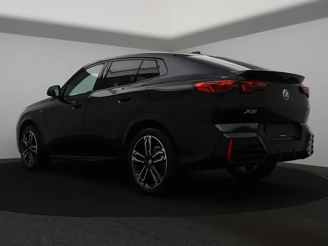 BMW X2 1.5 sDrive - foto 2