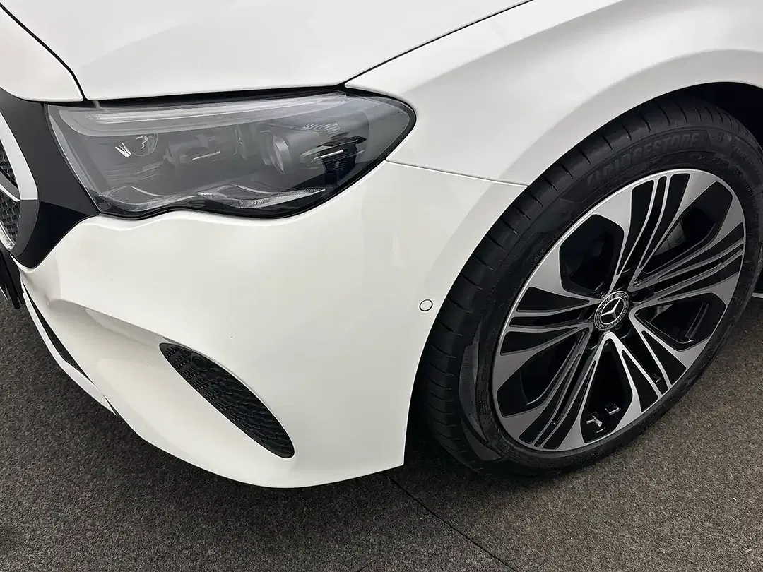 Mercedes-Benz E 220 Avantgarde - Thumbnail 6
