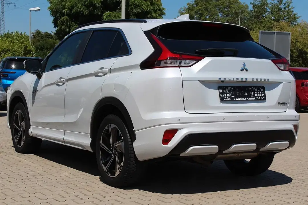 Mitsubishi Eclipse Cross 2.4 4WD Top - Thumbnail 8