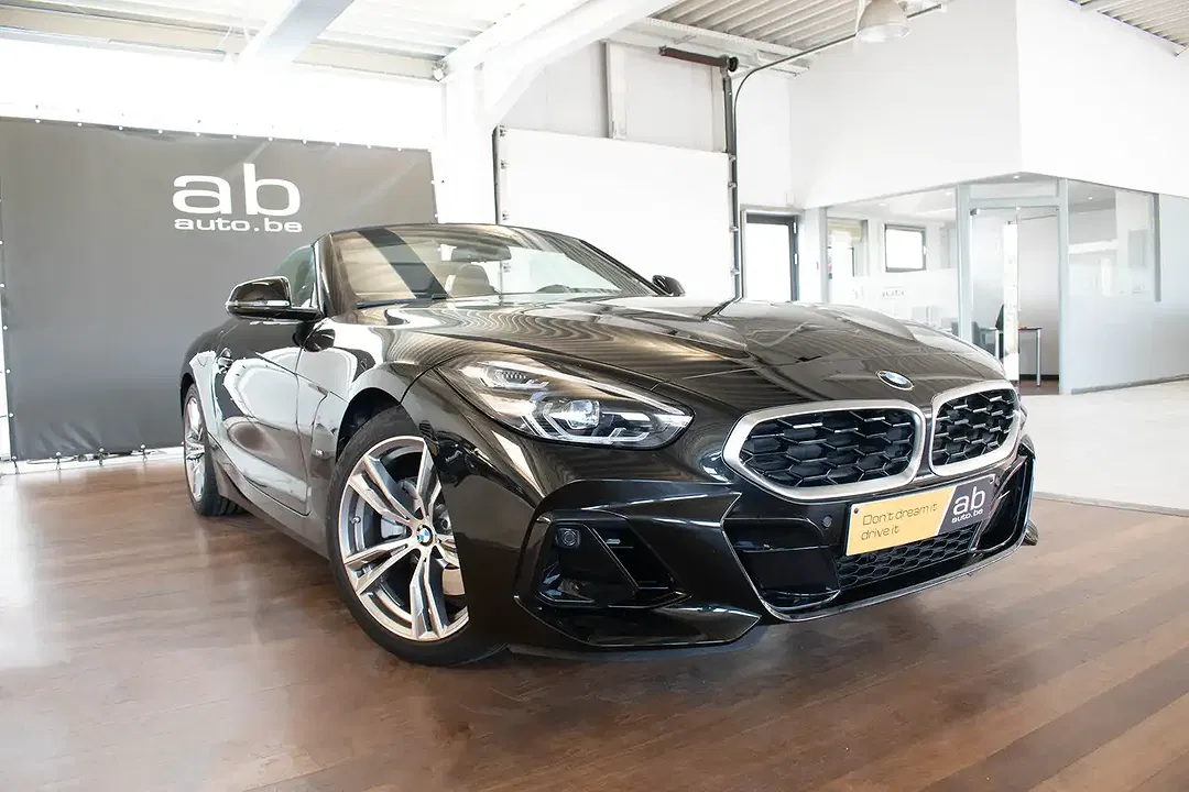 BMW Z4 sDrive M Sport - Thumbnail 3