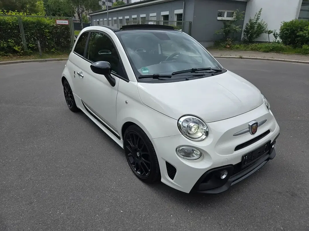Abarth 595C Pista - Thumbnail 3