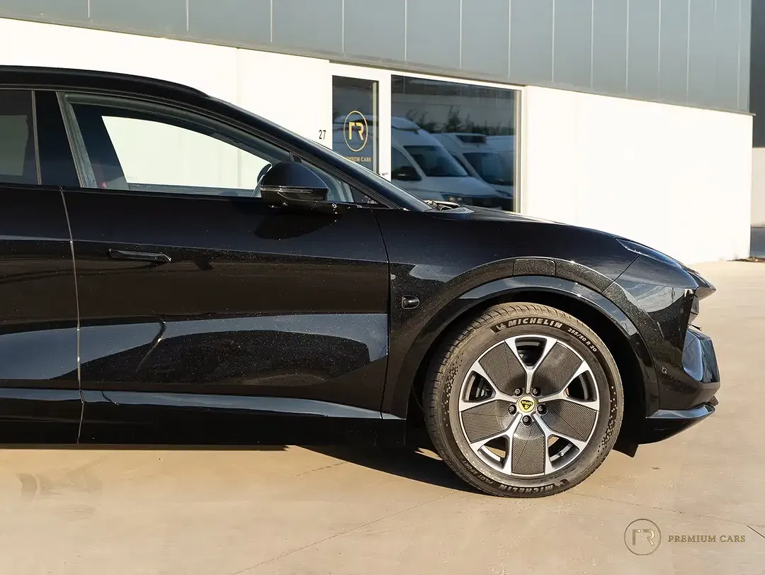 Lotus Eletre Active - Thumbnail 12
