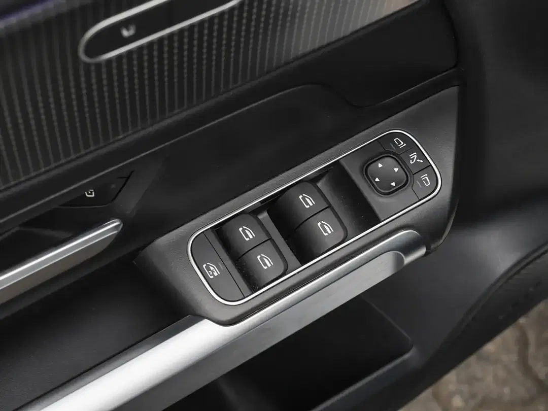 Mercedes-Benz GLB 220 4MATIC Progressive Night - Thumbnail 12